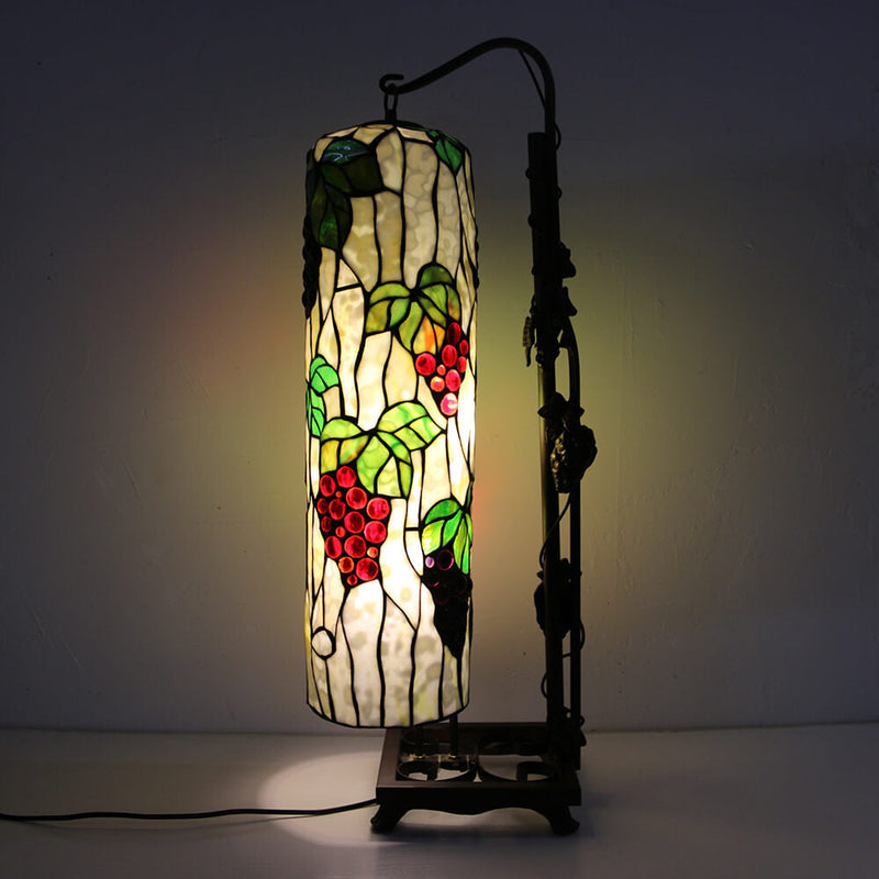 European Retro Tiffany Glass Painted 1-Light Table Lamp