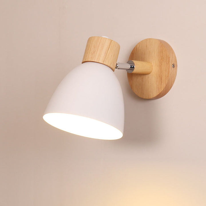 Moderne, minimalistische, einfarbige Macaron-Eisenholz-Wandleuchte mit 1 Leuchte 
