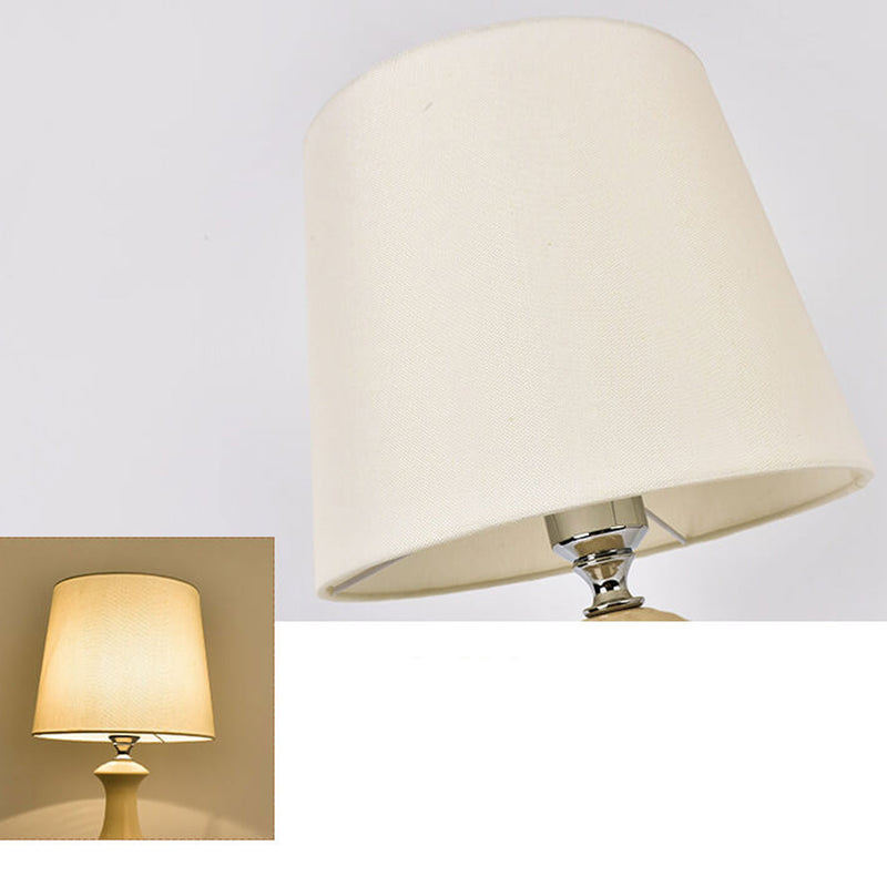 Nordic Light Luxury Ceramic Linen Fabric 1-Light Table Lamp