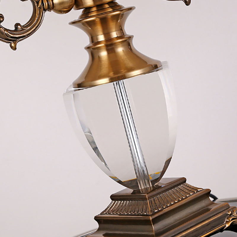 Lampe de table de luxe en alliage de zinc et cristal à 1 lumière, style européen 