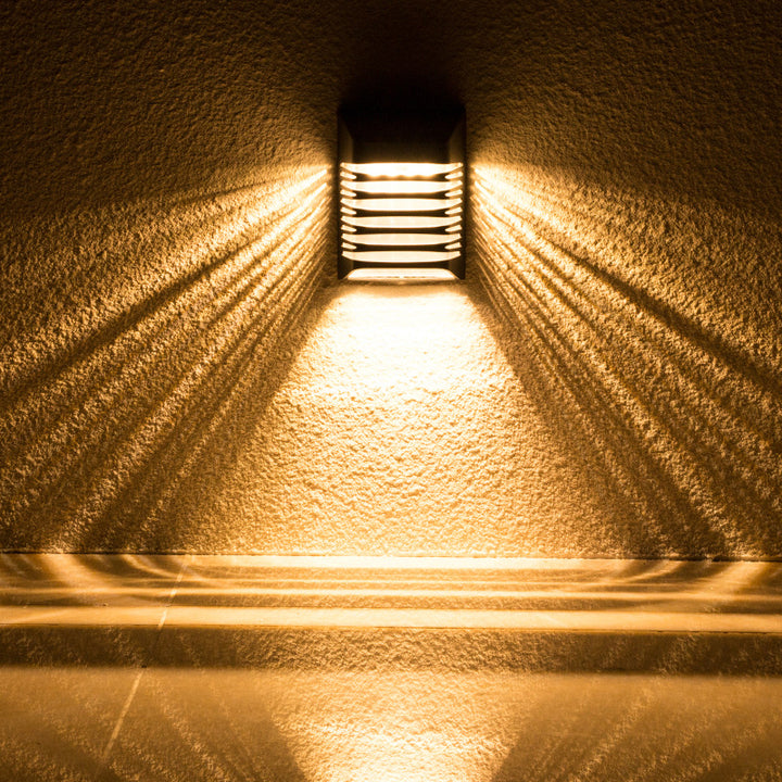 Solar Trapez Wandlampe für den Außenbereich, wasserdicht, LED 