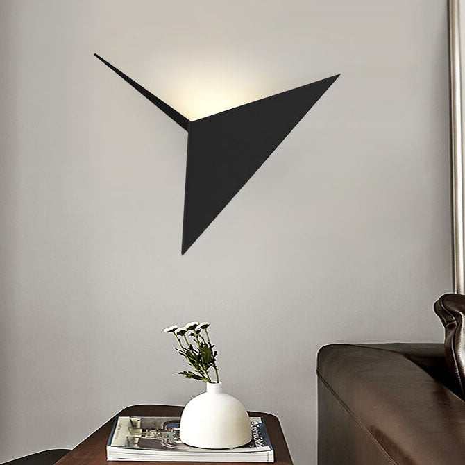 Nordic Minimalist Triangle Iron LED Wall Sconce Lamp