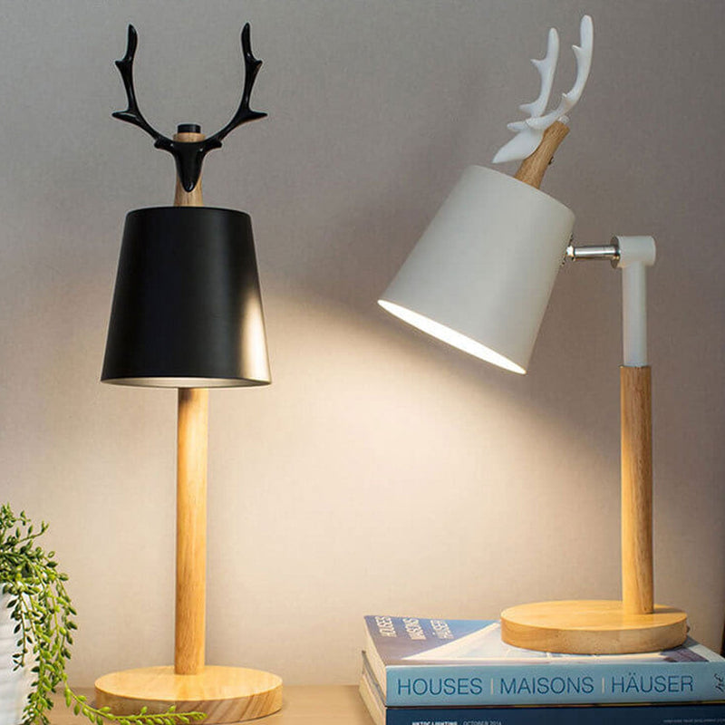 Lampe de table 1 lumière en bois et fer au design créatif nordique avec motif de renne 