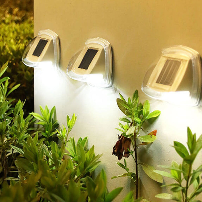 Aplique de pared con lámpara LED triangular impermeable solar para exteriores 