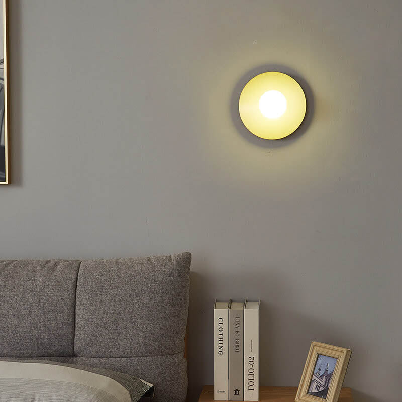 Modern Round Ball Brass Base Chassis 1-Light Wall Sconce Lamp