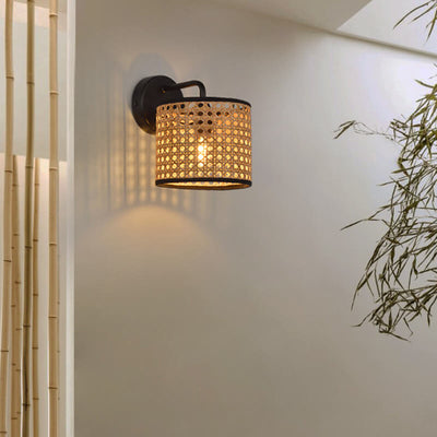 Modern Rattan Weaving Drum 1-Light Wall Sconce Lamp