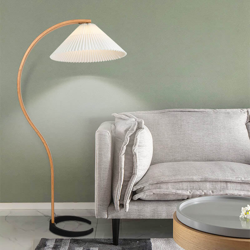 Vintage Wood Pleated Shade 1-Light Standing Floor Lamp