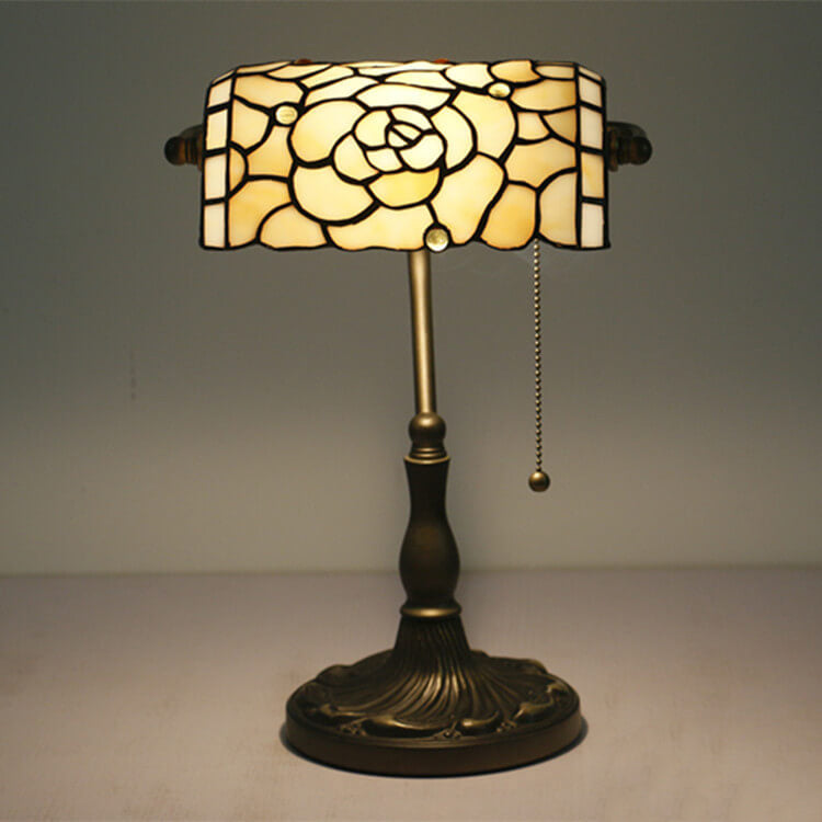 Vintage Tiffany Baroque Stained Glass 1-Light Zipper Switch Table Lamp