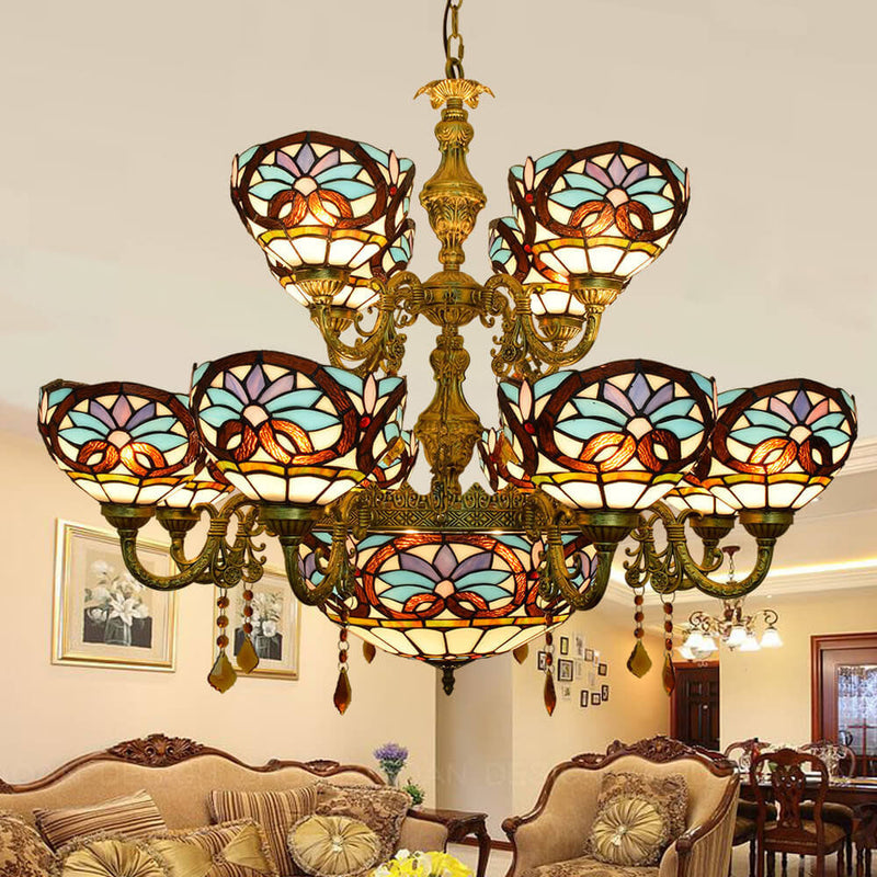 Chandelier européen style Tiffany amour baroque en verre teinté à 15 lumières 