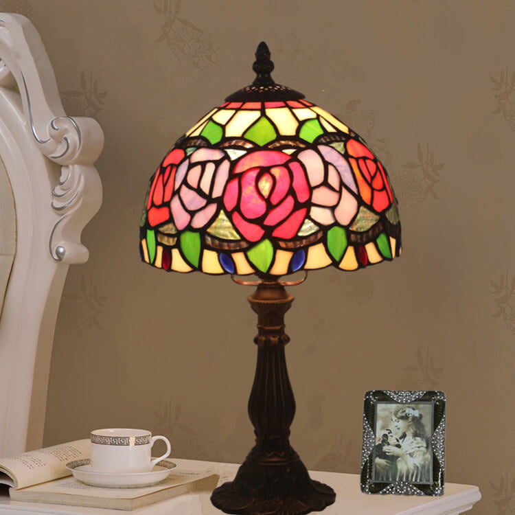 Retro Tiffany Flowering Rose Buntglas 1-Licht-Tischlampe 