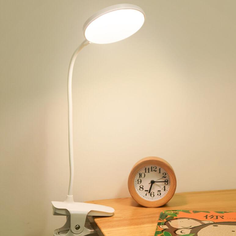 Lámpara de escritorio con clip LED simple recargable protección ocular luz nocturna 