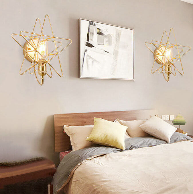 Einfache goldene Pentagramm-Eisen-Wandleuchte mit 1 Licht 