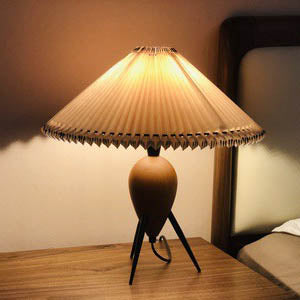 Vintage Bucket Plissee 1-Licht Stehende Tischlampe 
