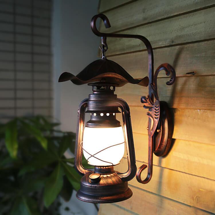 Vintage Old-style Kerosene Lamp Iron 1-Light Wall Sconce Lamp