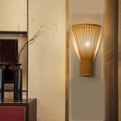 Vintage Bamboo Half Fan 1-Light Wall Sconce Lamp
