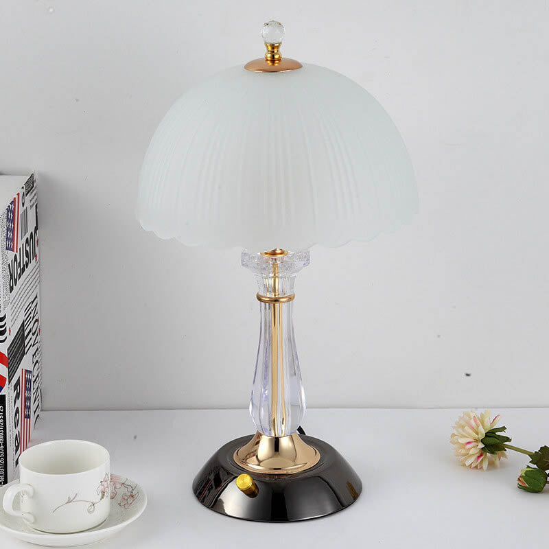 Moderne europäische Tischleuchte mit strukturiertem Glas-Kuppelschirm und zwei Lichtern 