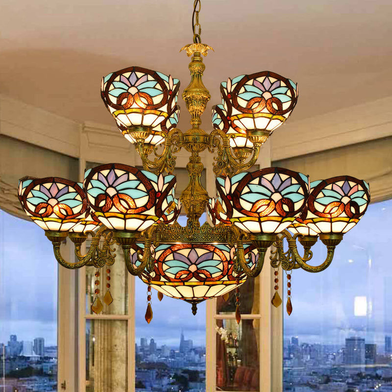 Chandelier européen style Tiffany amour baroque en verre teinté à 15 lumières 