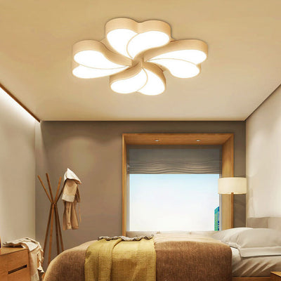 Modern Creative Clover Acrylic LED Flush Mount Ceiling Light