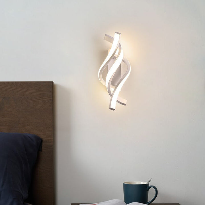 Moderne minimalistische spiralförmige 1-Licht-LED-Wandleuchte für das Schlafzimmer 