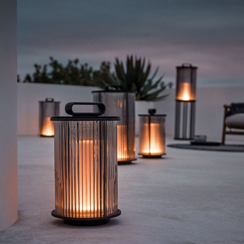 Lámpara de piso para jardín impermeable LED de columna de vidrio de acero inoxidable moderna 