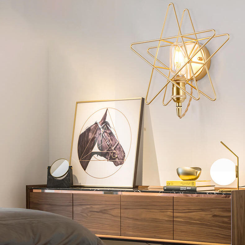Einfache goldene Pentagramm-Eisen-Wandleuchte mit 1 Licht 