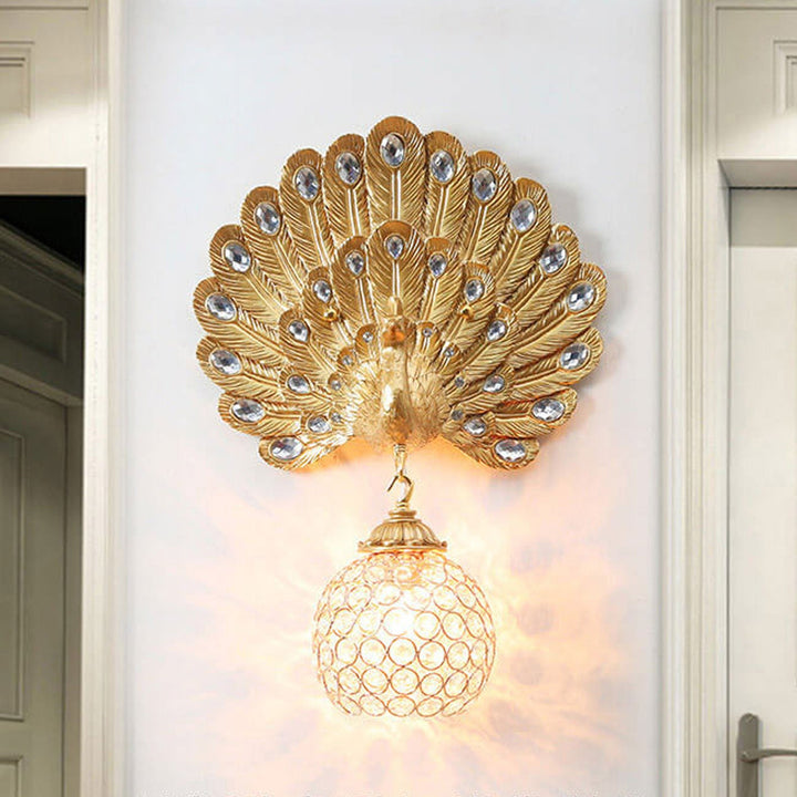 Europäische Vintage Kristall Pfau Form 1-Licht Wandleuchte 