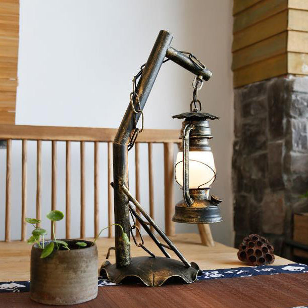 Lámpara de mesa de 1 luz de hierro bronce retro de queroseno 