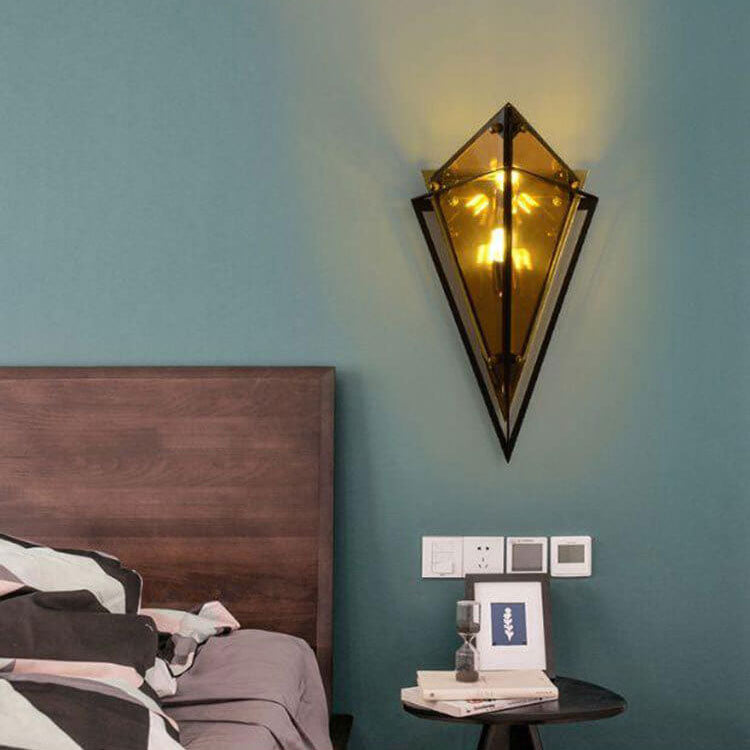 Applique Murale Moderne Créative en Verre Triangle 1-Lumière 