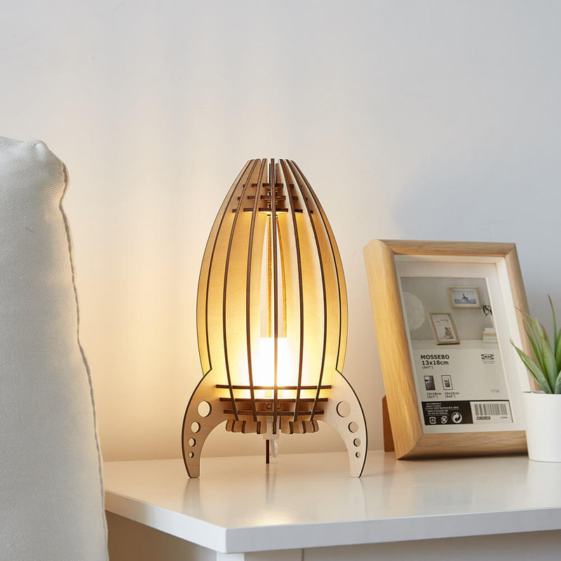 Lampe de table veilleuse à 1 lumière fusée en sculpture sur bois créative 