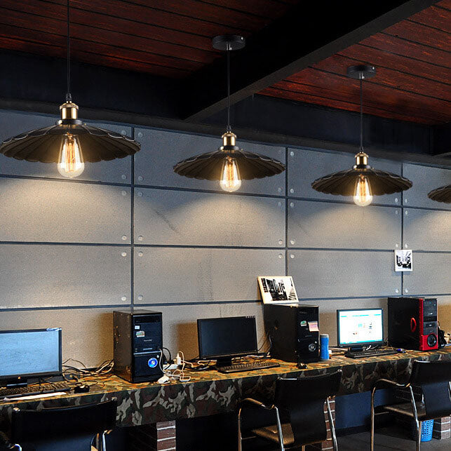 Lámpara Colgante de 1 Luz con Pantalla Escalonada de Hierro Industrial Vintage 