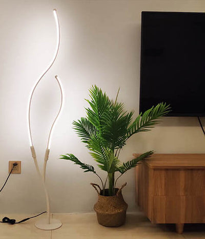 Modern Minimalist Curved Line 1-Light LED Standing Floor Lamp