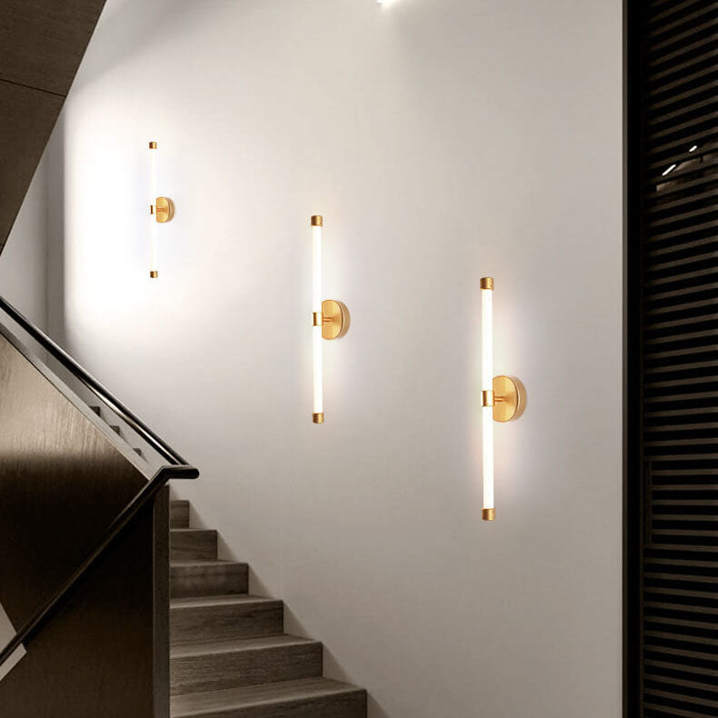 مصباح حائط LED بأنبوب أكريليك حديث بتصميم بسيط 