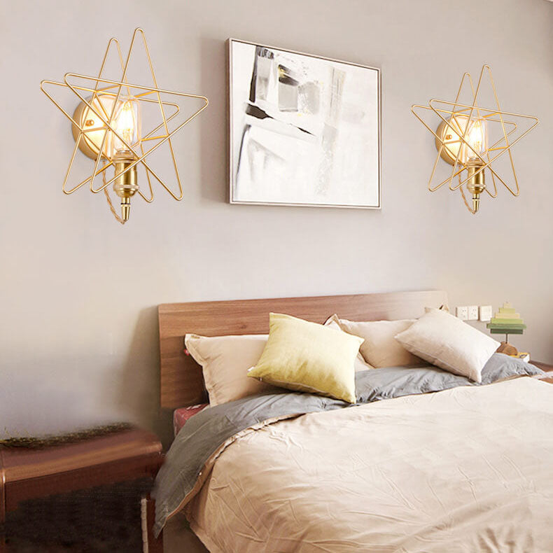 Einfache goldene Pentagramm-Eisen-Wandleuchte mit 1 Licht 