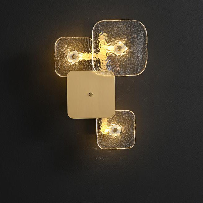 مصباح حائط LED مربع من الزجاج والنحاس في تصميم فن ما بعد الحداثة 
