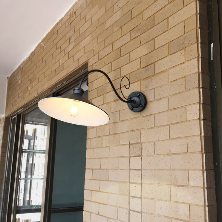 Retro Industrial Barn 1-Light Outdoor Waterproof Wall Sconce Lamp