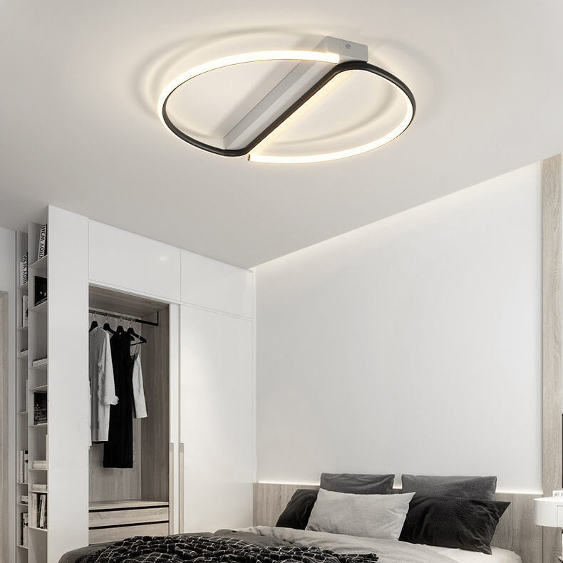 Minimalist Black and White Round LED Flush Mount Ceiling Light