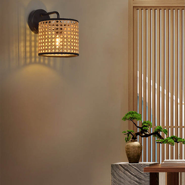 Applique murale à 1 lumière en rotin moderne tissé en tambour 