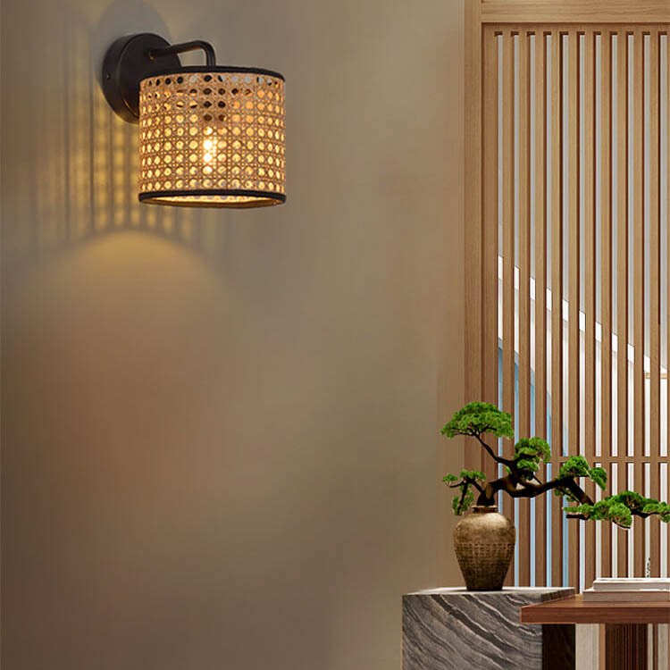 Modern Rattan Weaving Drum 1-Light Wall Sconce Lamp