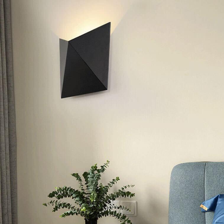 Modern Minimalist Origami 1-Light LED Wall Sconce Lamp