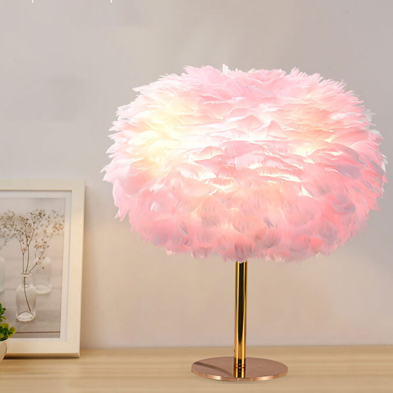Lampe de table à 1 lumière à base ronde en plumes d&