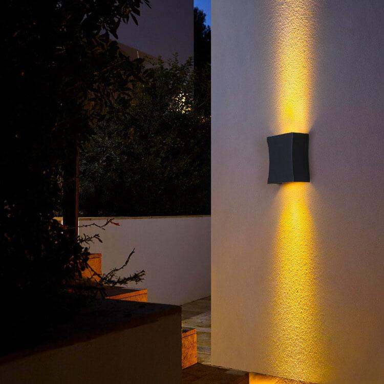 Modern Square Aluminum LED Outdoor Waterproof Wall Light