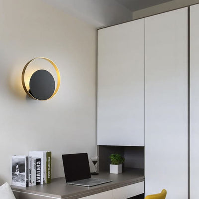 Nordic Minimalist Round Metal 1-Light LED Wall Sconce Lamp