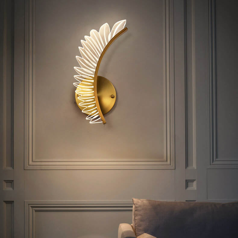 Moderne Acryl Feder Gold Kupfer LED Wandleuchte 