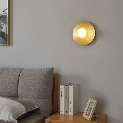 Modern Round Ball Brass Base Chassis 1-Light Wall Sconce Lamp