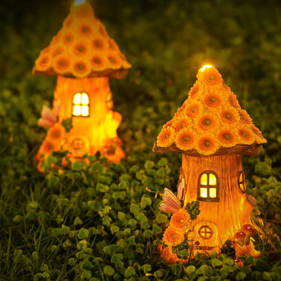 Solar Resin Tree House Outdoor LED Decorative Garden Light