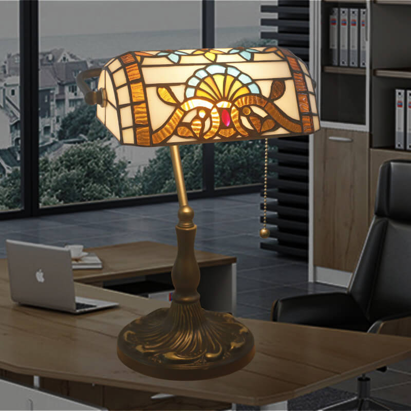 Vintage Stained  Glass 1-Light Zipper Switch Table Lamp