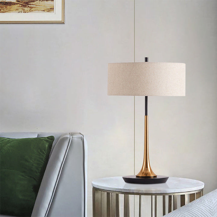 Nordische minimalistische Säulenstoff 1-Licht Tischlampe 