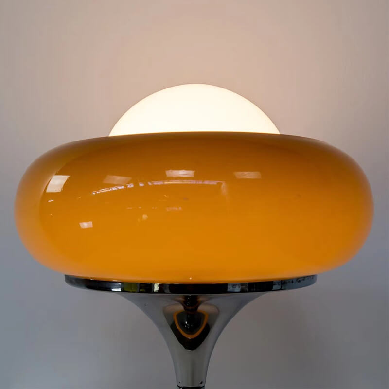Vintage Glass Egg Tart Iron Base 1-Light Table Lamp