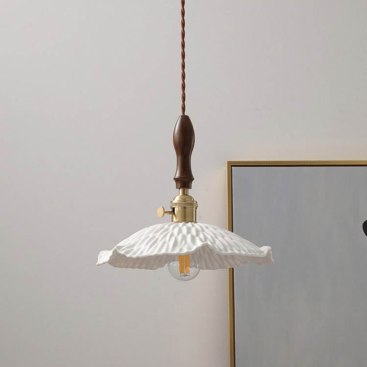 Lámpara colgante vintage de cerámica Petal de 1 luz 