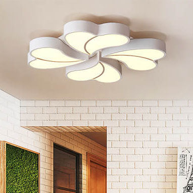 Modern Creative Clover Acrylic LED Flush Mount Ceiling Light